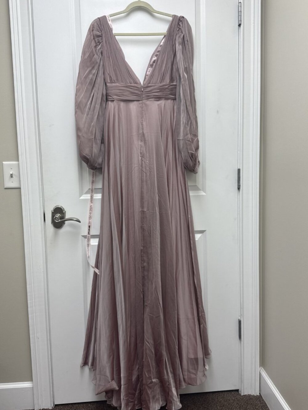 Mac Duggal Size 6 Mauve 67414 Chiffon Gown Dress Cutaway Sleeve Beaded Cuff Prom - Picture 11 of 15